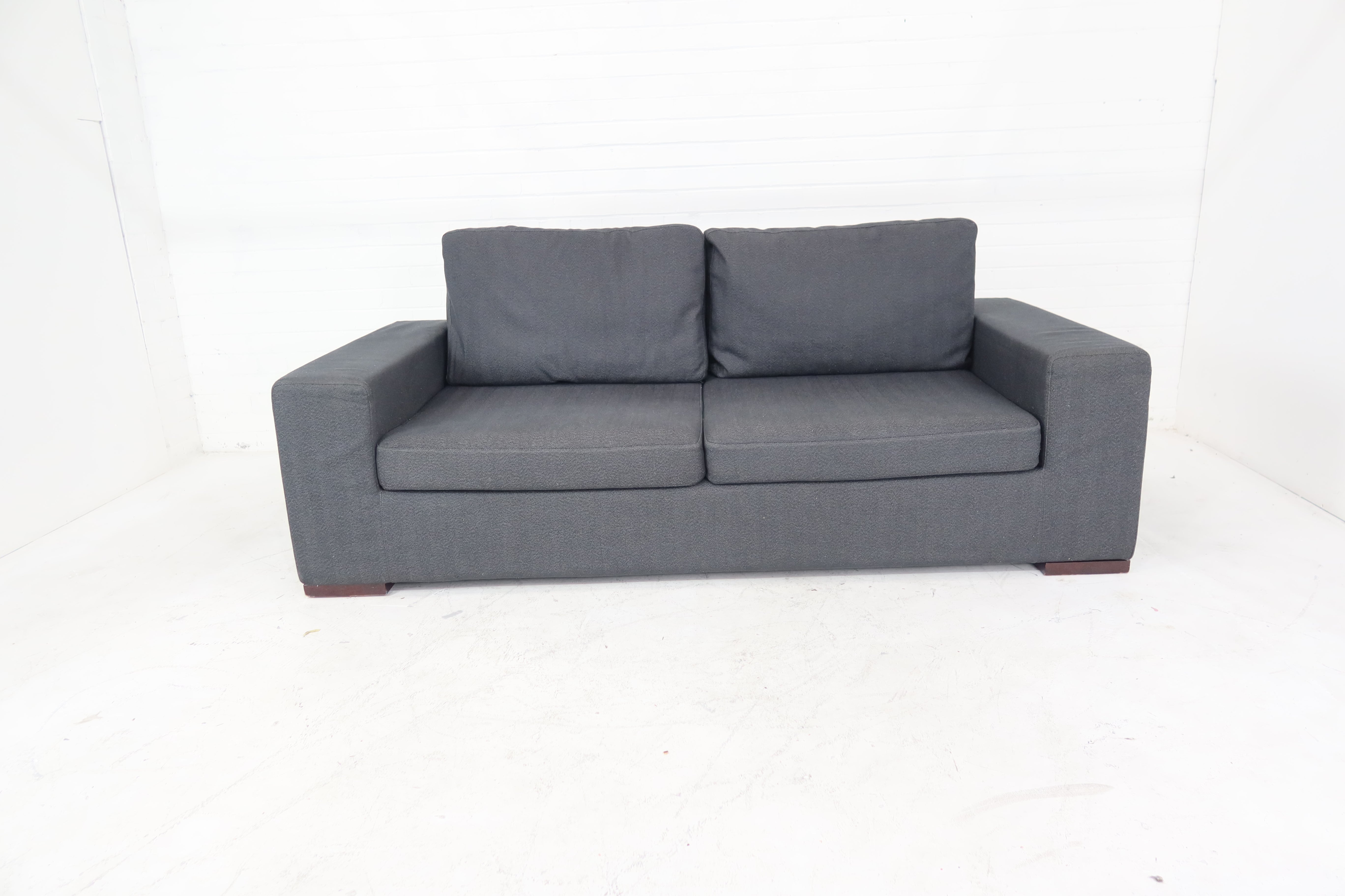Story Sofa 2.5 Seater Grey
